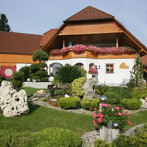 Apartment Haus Sonnenschein, Goessweinstein
